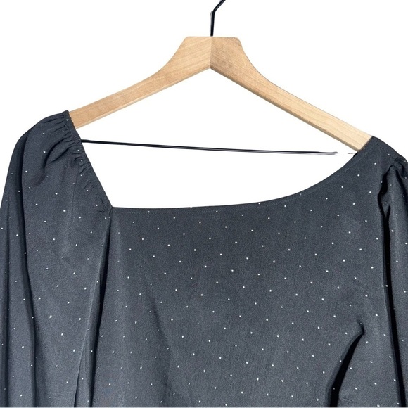 Lane Bryant Classic Long-Sleeve Asymmetrical-Neckline Top - Size 14 - Picture 5 of 7